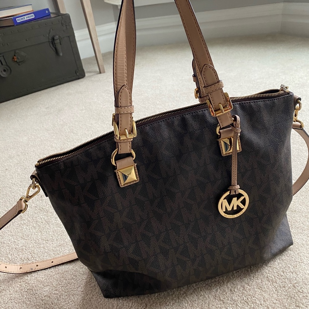 Michael Kors tote